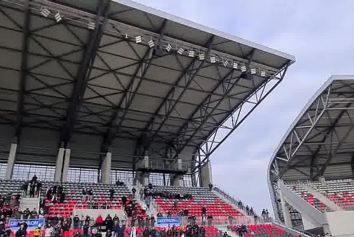 Ziua Porților Deschise la noua arenă din Liga 1 » Burleanu și primarul au tăiat panglica. Primul meci e deja sold-out!