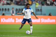 Sterling revine în Qatar, după ce „i-au fost furate ceasuri și bijuterii în valoare de 300.000 de lire sterline”