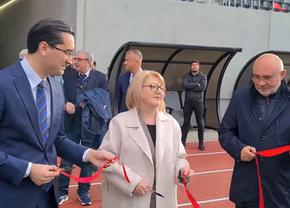 Ziua Porților Deschise la noua arenă din Liga 1 » Burleanu și primarul au tăiat panglica. Primul meci e deja sold-out!