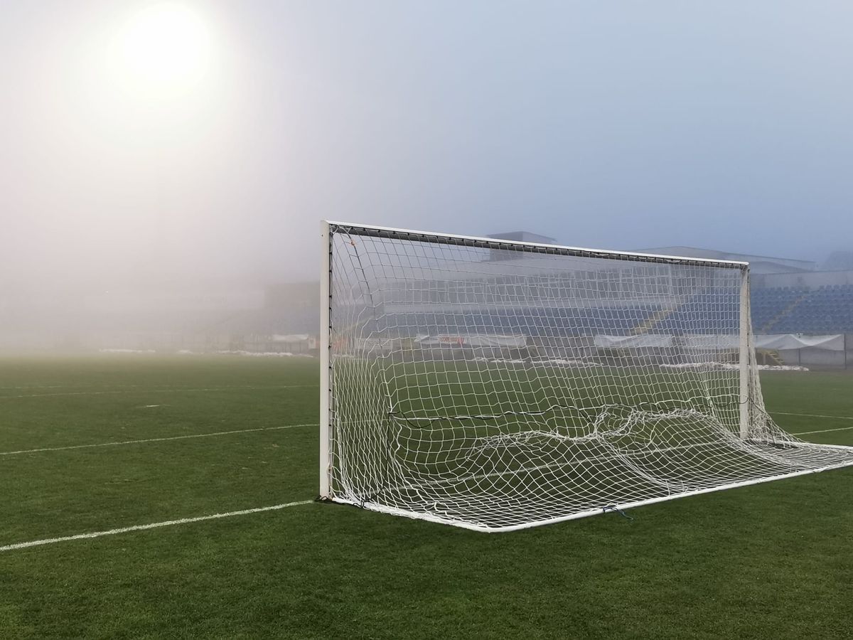 Ceață la FC Botoșani - FCSB / FOTO: Ionuț Tabultoc