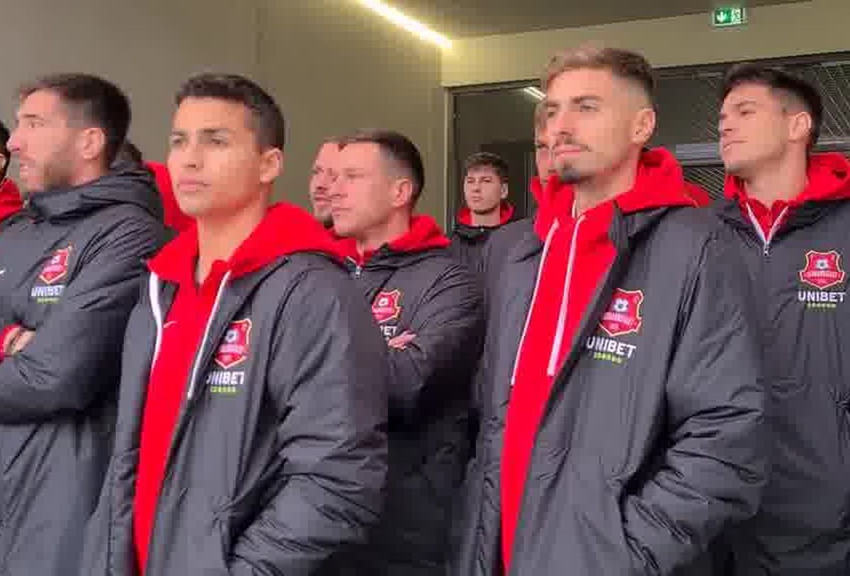 Ziua Porților Deschise la noua arenă din Liga 1 » Burleanu și primarul au tăiat panglica. Primul meci e deja sold-out!