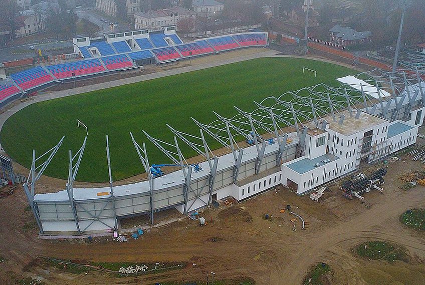 Așa arată arena pe care în weekend trebuia să se joace Chindia - FCSB
// FOTO Iosif Popescu