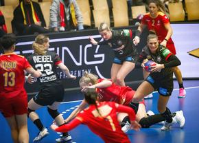 Amăgirea suporterului român la final de an » Ce nu a mers pentru România în duelul cu Germania: „Sunt plătite la cluburi precum niște «prințese inestimabile»”