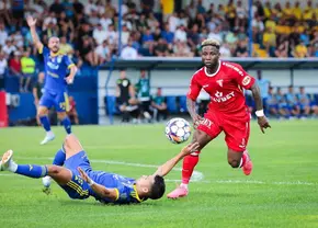 UTA Arad - Unirea Slobozia, duel în etapa #19 din Superliga » Moment emoționant în memoria lui Duckadam