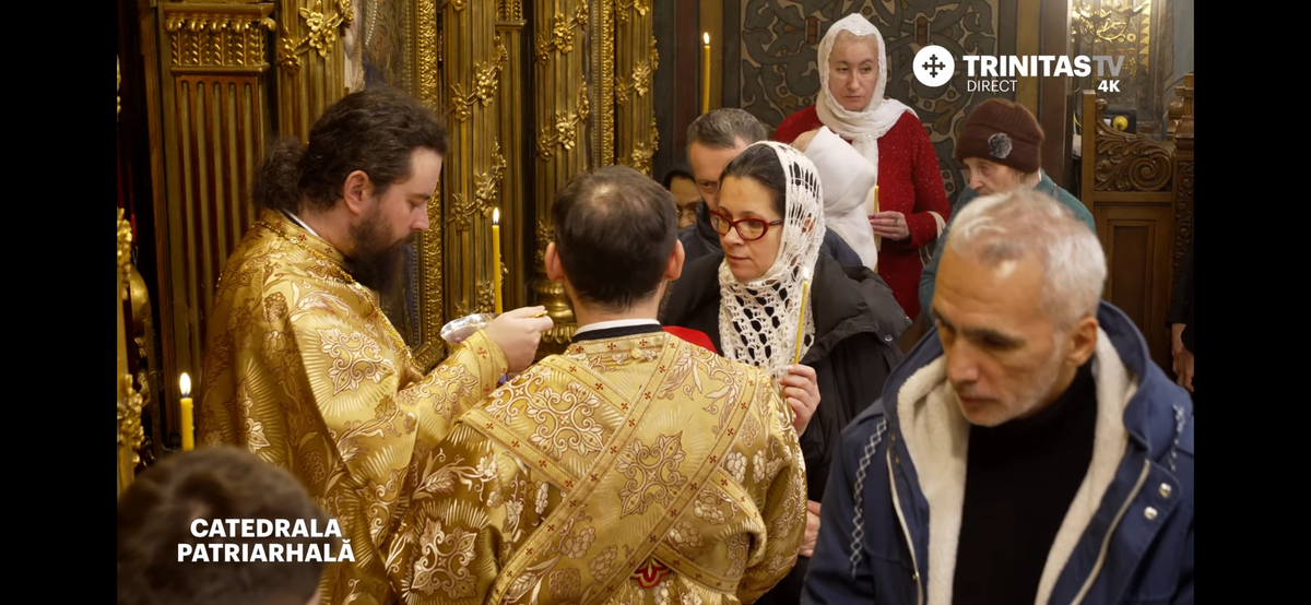 Gigi Becali a plâns în hohote la biserică, sub privirile fostului rival din Liga 1