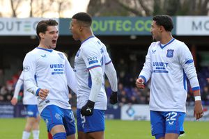 Ross County - Rangers, în etapa 16 din campionatul Scoției » Ianis Hagi, titular! Al doilea gol vine după 37 de minute