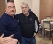 Filmarea care a încins spiritele » „Omul negru” din Bănie cântă umăr la umăr cu gloriile Craiovei Maxima: „Nu-i e rușine să apară acolo?!”