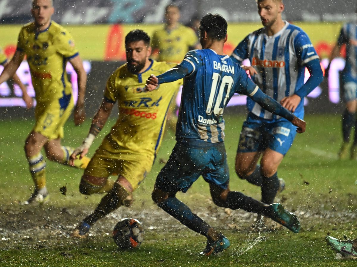 Constantin Gâlcă a răbufnit după remiza cu Petrolul: „Ăsta nu e fotbal pentru mine” + Jucătorul pe care riscă să îl piardă: „Are un hematom”