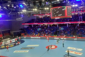 România - Ungaria, cu gândul la semifinalele Euro 2024 de handbal feminin » Moment lipsit de fair-play! Ce s-a întâmplat la Debrecen când „tricolorele” au ieșit la încălzire