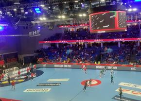 România - Ungaria, cu gândul la semifinalele Euro 2024 de handbal feminin » Moment lipsit de fair-play! Ce s-a întâmplat la Debrecen când „tricolorele” au ieșit la încălzire