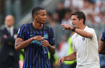 Probleme mari pentru Cristi Chivu înaintea meciului cu Liverpool » Titularul de bază al lui Inter este incert pentru duelul din Liga Campionilor