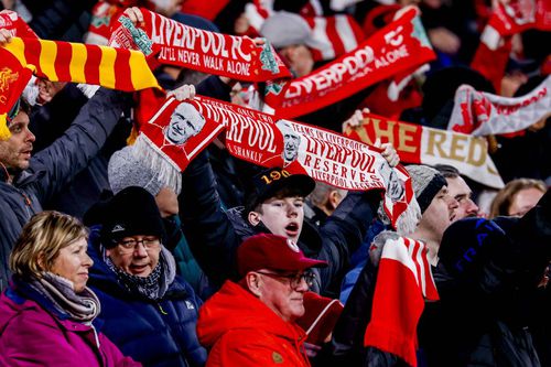 Fanii lui Liverpool vor fi prezenți în număr mare pe Giuseppe Meazza la meciul contra Interului lui Chivu / Foto: Imago