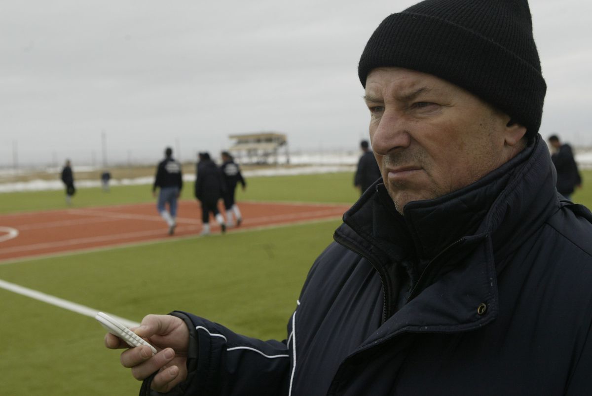 Ioan Sdrobiș, antrenorul care l-a lansat pe Chivu și „dușmanul de-o viață” al lui Mircea Lucescu, a murit la vârsta de 79 de ani