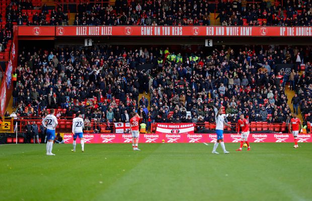 Tragedie în tribune » Un fan a decedat în urma unui meci, iar partida a fost abandonată