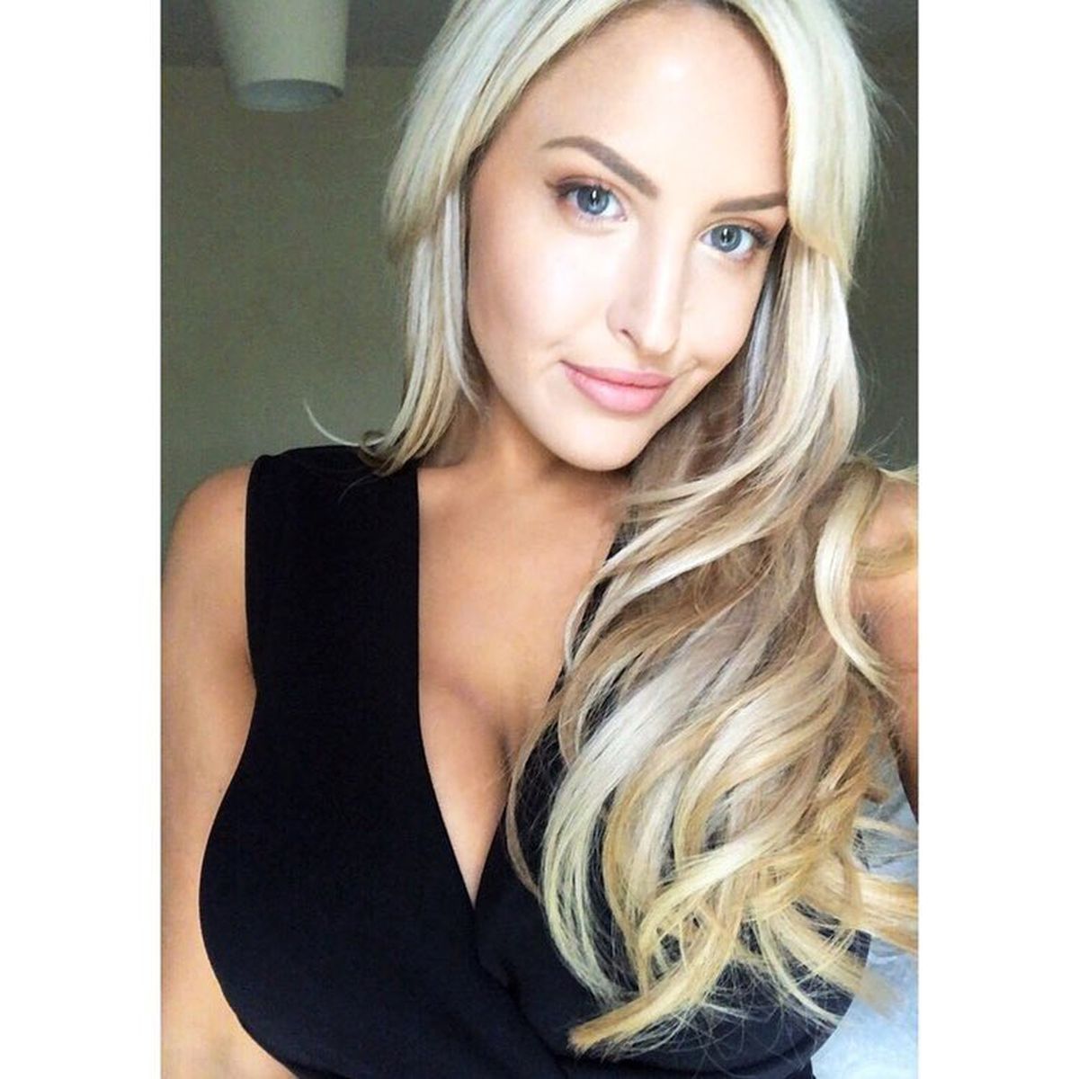 Emma Louise Jones - Leeds