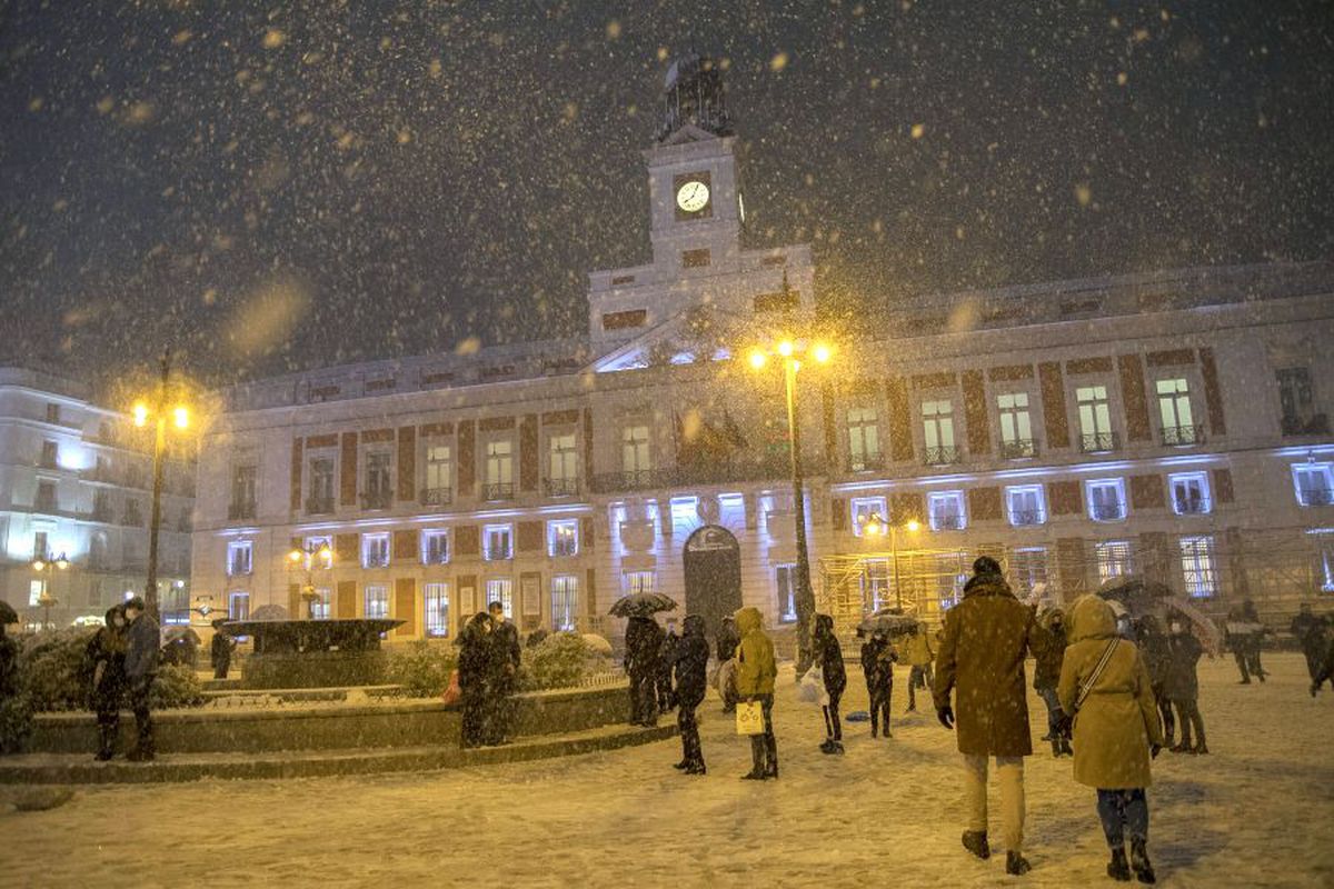 Ninsorile din Madrid - imagini spectaculoase