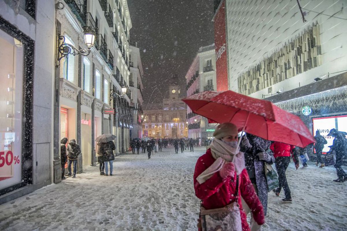 Ninsorile din Madrid - imagini spectaculoase