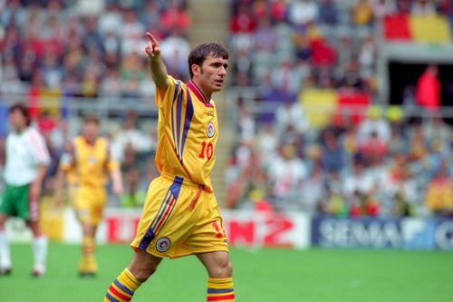 Gheorghe Hagi la EURO 1996 FOTO Imago