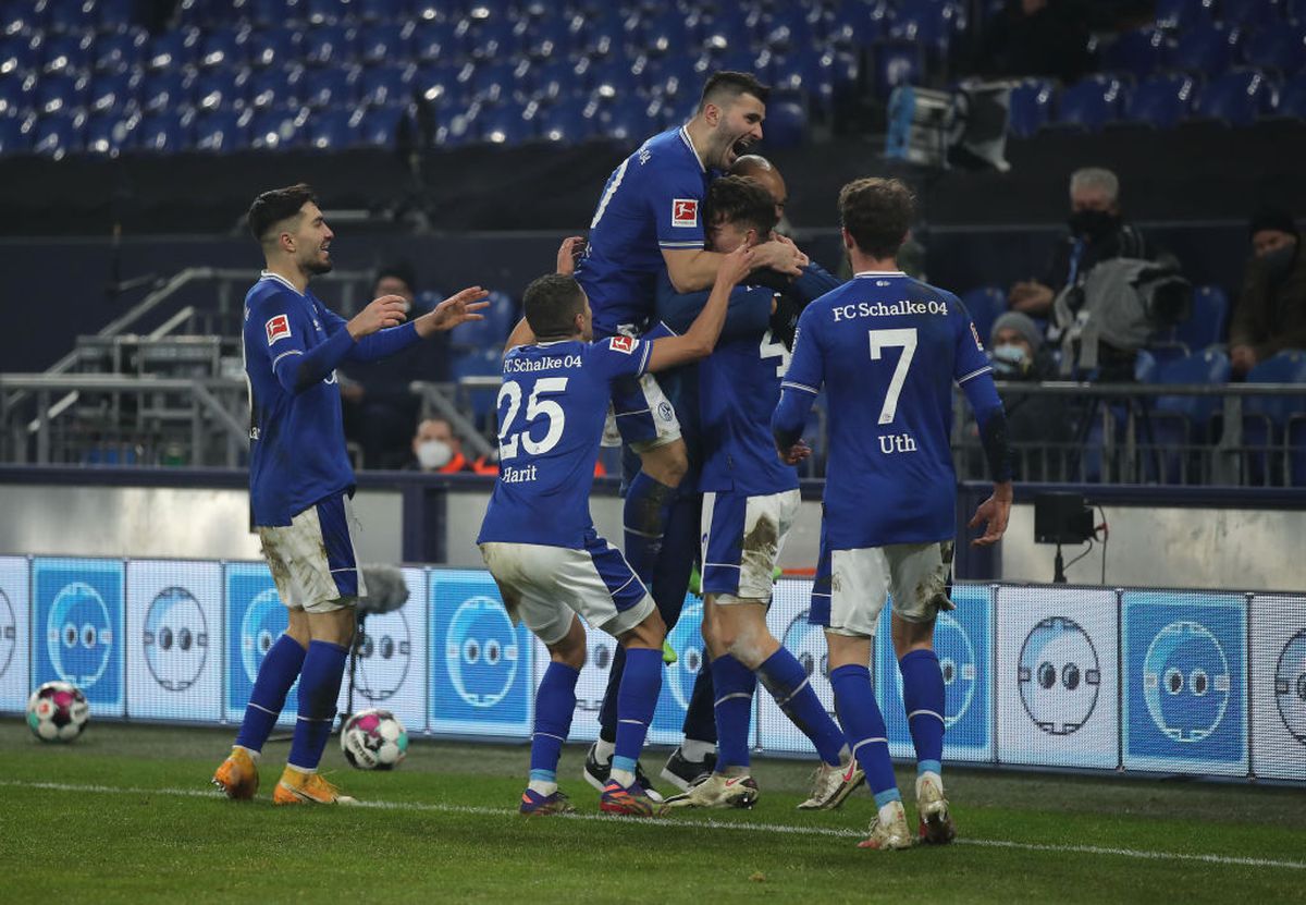 FOTO Schalke 04 a spart ghinionul și a câștigat un meci în Bundesliga, după 359 de zile! Rezultatul este neverosimil