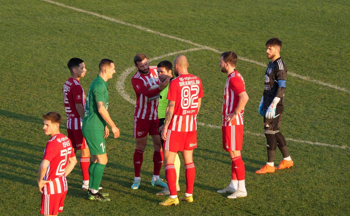 Nervi, sânge și îmbrânceli la Sepsi - Radomiak Radom