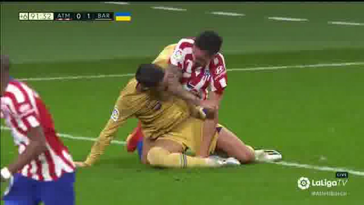 Câte etape de suspendare au primit Stefan Savic și Ferran Torres, în urma incidentului din partida Atletico Madrid - FC Barcelona