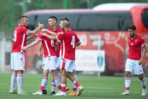 Dinamo ocupă locul 8 în Liga 2
