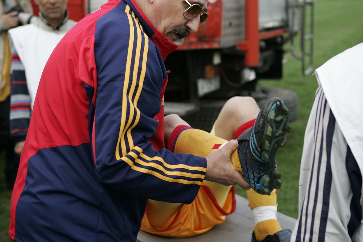 Cum l-a înșelat FRF pe internaționalul care tocmai suferise cea mai gravă accidentare a carierei: „Nu mi-a venit să cred. Președintele venise la mine, în avion”