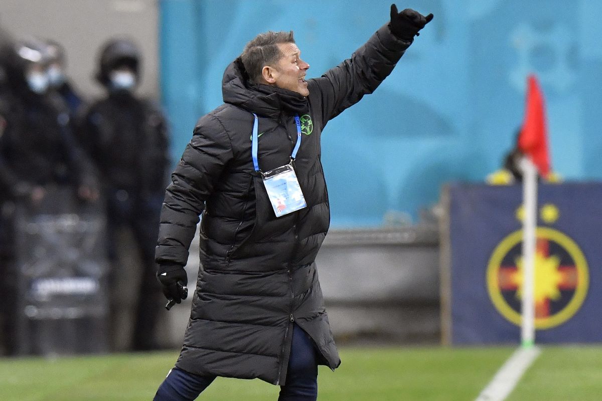 FCSB, la un pas să rămână fără unul dintre cei mai importanți oameni! A refuzat oferta lui Gigi Becali și are două propuneri tentante pe masă!