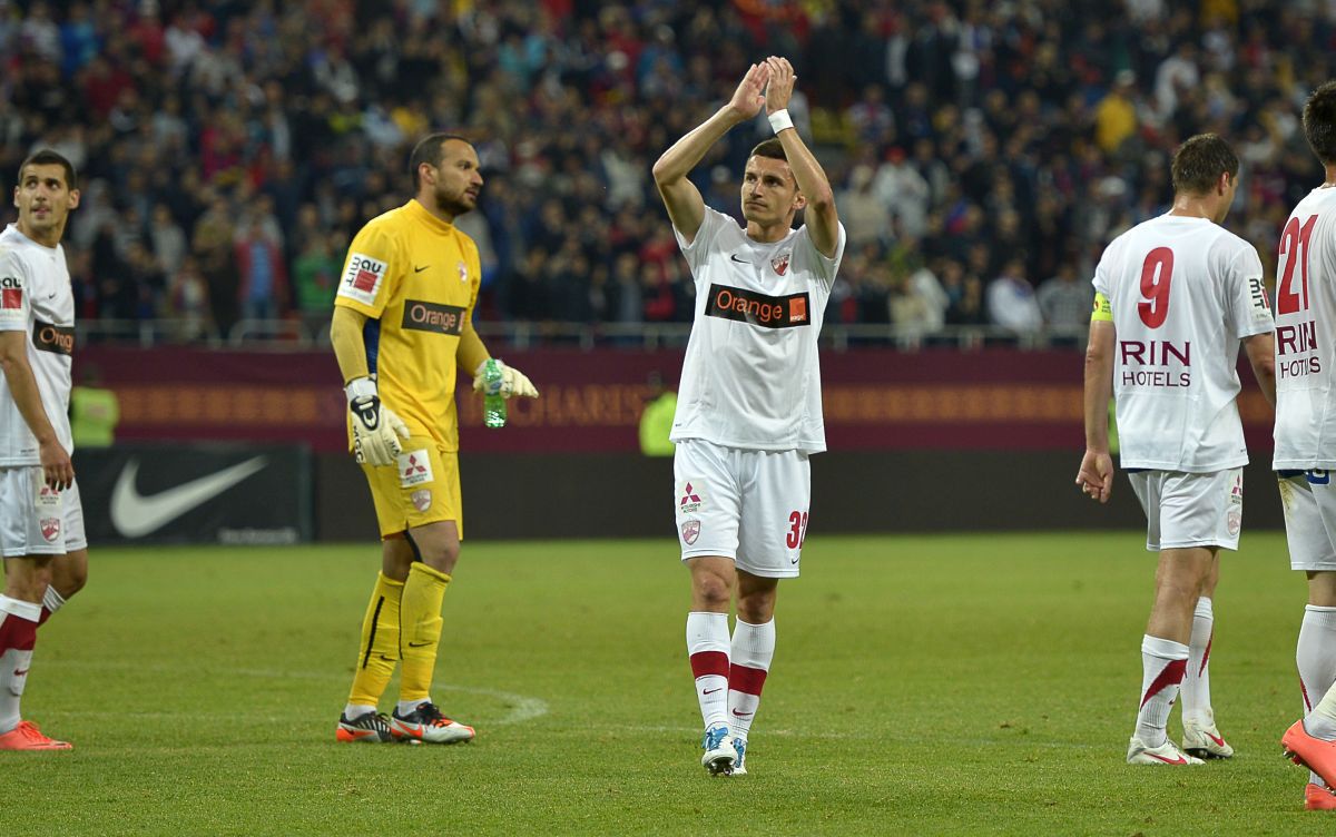 Un fost fotbalist din Liga 1 dezvăluie cea mai mare primă promisă în carieră, pe care însă nu a încasat-o niciodată: „La 20 minute după meci, deja aveam banii cheltuiți”