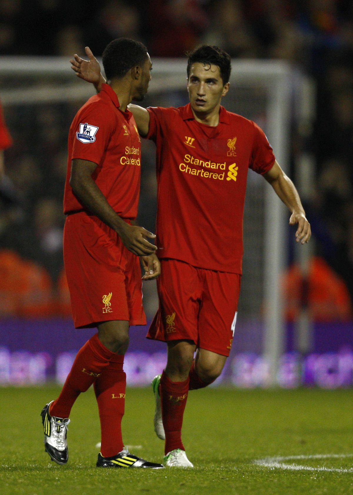 Cel mai tânăr debutant din istoria lui Liverpool s-a retras la 26 de ani! La 16 ani era comparat cu Sterling: „Acum vând pui prăjit”