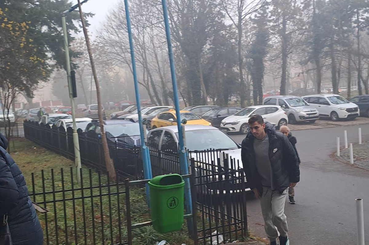 Dinamo s-a reunit azi » Ce jucători s-au prezentat până acum la vizita medicală