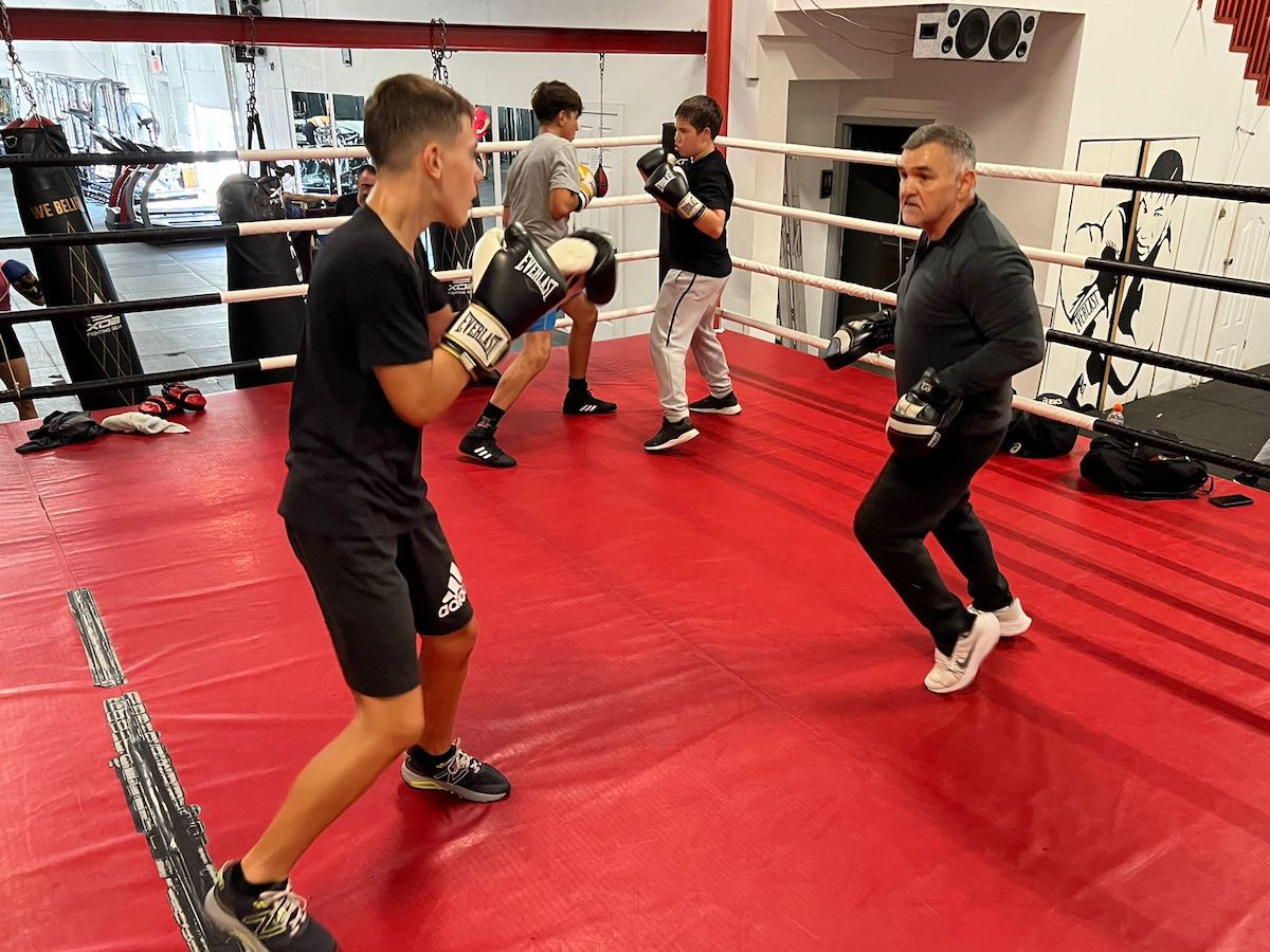 Leonard Doroftei a dezvăluit cât câștigă în fiecare lună în Canada: „Lucrez de luni până luni, fără pauză” » Cu ce se ocupă acum fostul campion mondial