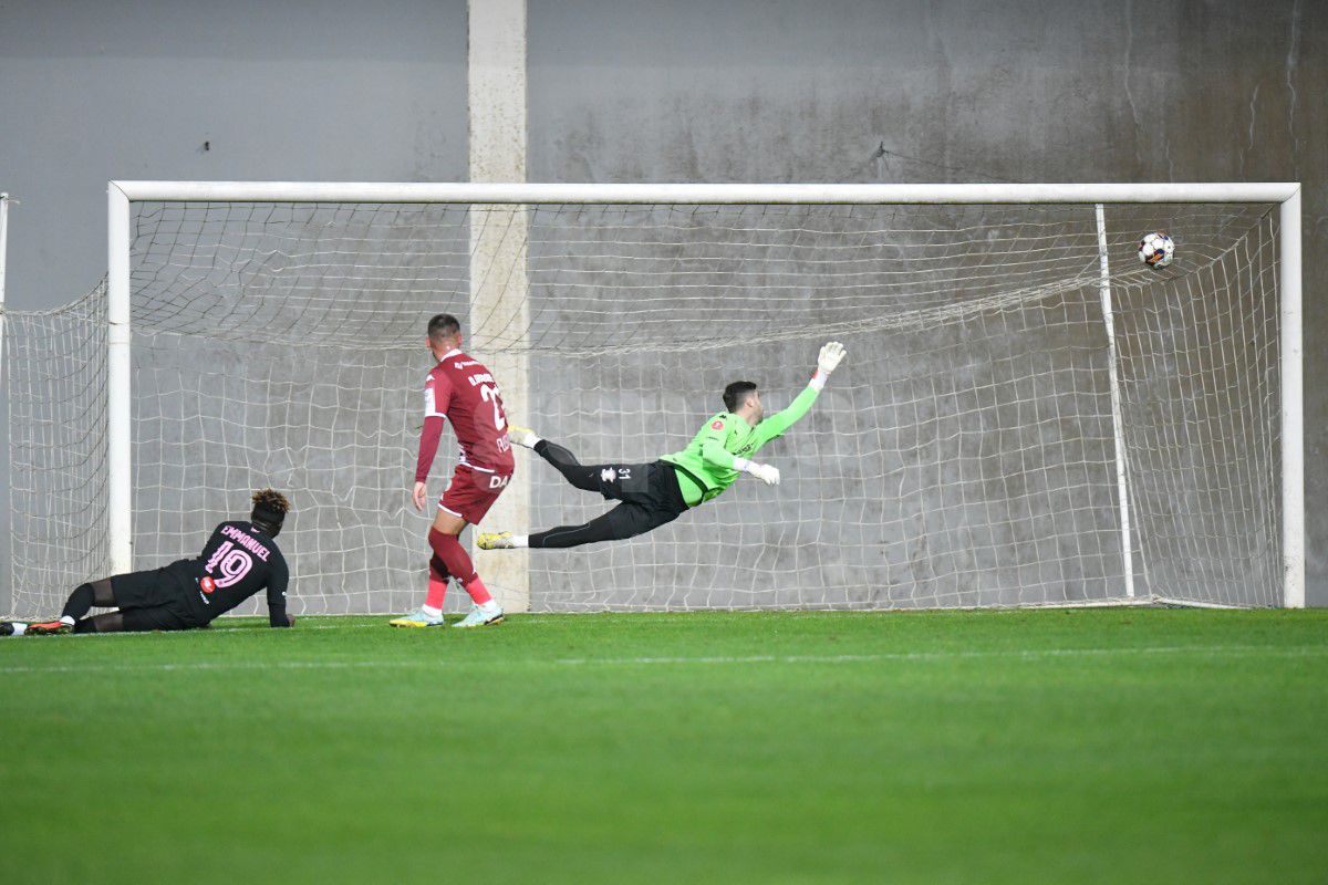 Rapid - Sabah 1-2 » Cu Djokovic titular și Dan Șucu în tribune, giuleștenii au pierdut al doilea amical al iernii