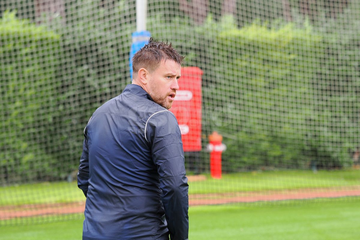 „Ce faci, mă, i-ai dat-o lui Yuri?” » Antrenament pe două anotimpuri: FCSB a ieșit „la joacă” în Antalya. Noua achiziție a captat toate privirile