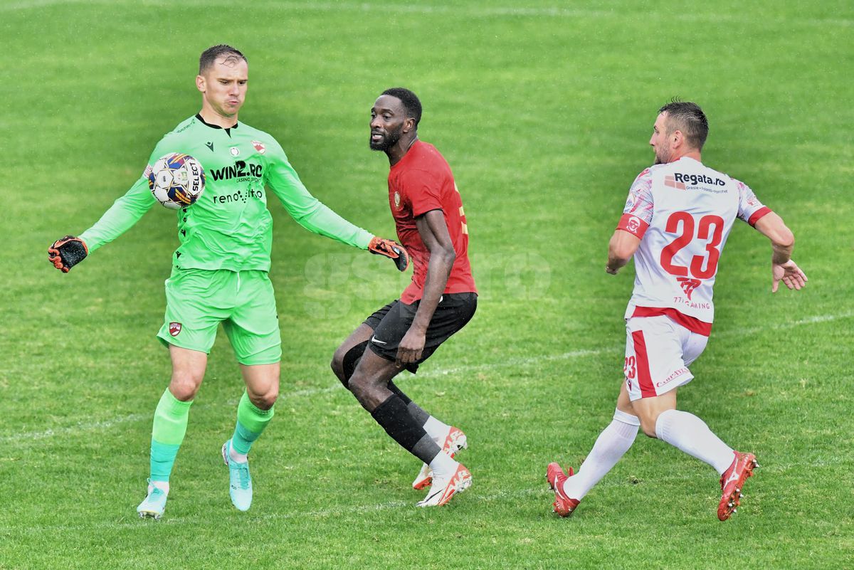 Dinamo - Genclerbirligi 1-1. „Câinii” au remizat în primul amical al iernii » Cum au jucat elevii lui Kopic