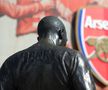 Statuia lui Thierry Henry în fața Emirates Stadium (foto: Guliver/Getty Images)