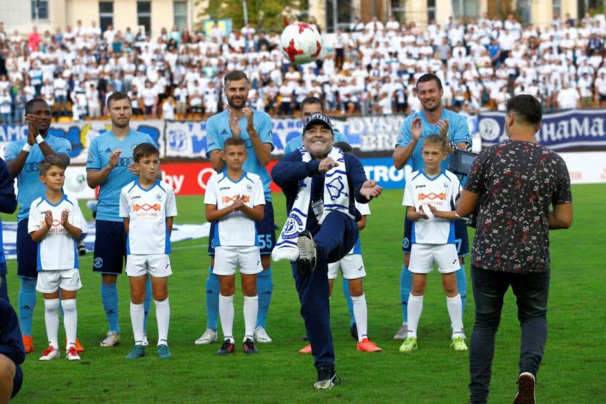 Diego Maradona, prezentare spectaculoasă la Dinamo Brest