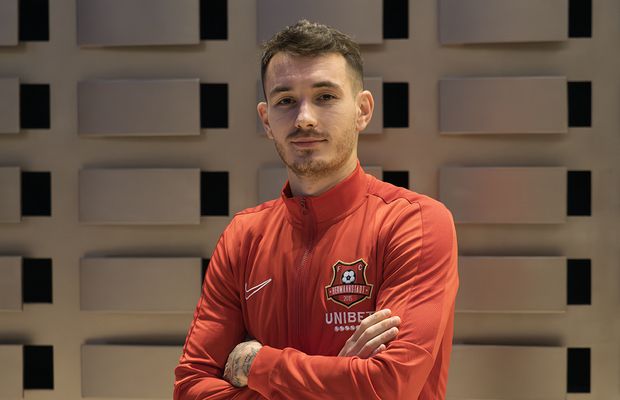 Cunoaște-l pe fotbalistul repatriat în Liga 1: de la copilăria de pe stradă, până la plăcerea nevinovată din cantonament » De ce n-a reușit afară: „E ca într-o relație”