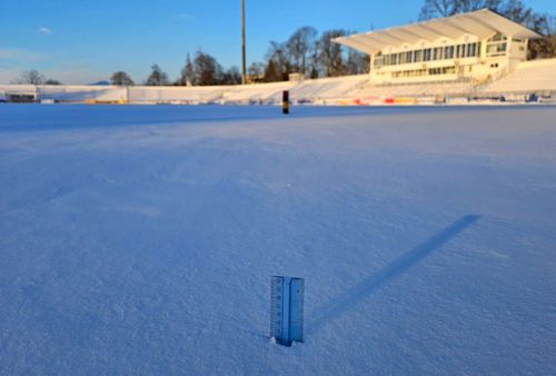 Stadionul „Emil Alexandrescu”, acoperit de zăpadă
FOTO: facebook