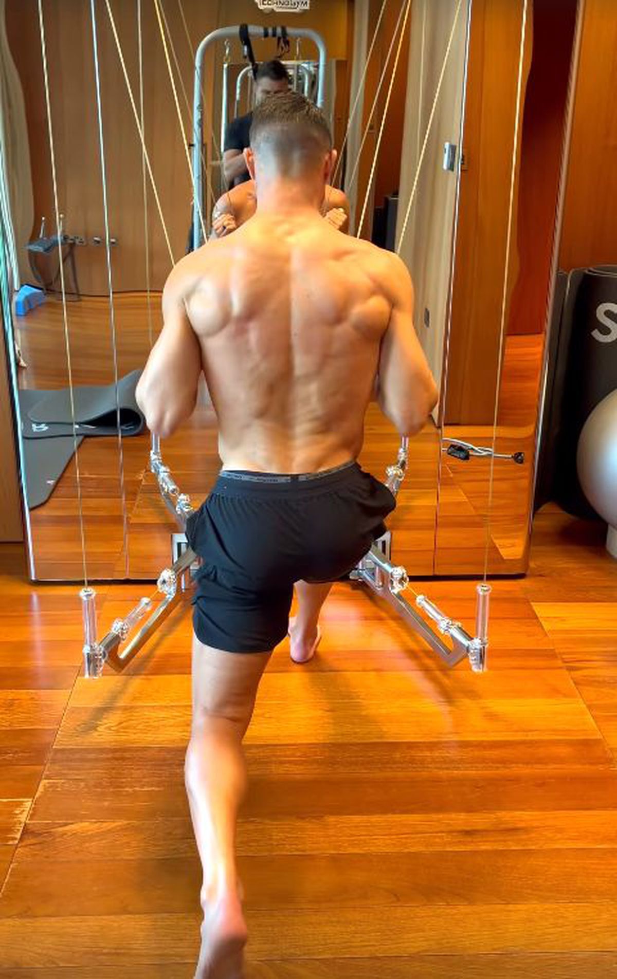 Cristiano Ronaldo trage tare în sală