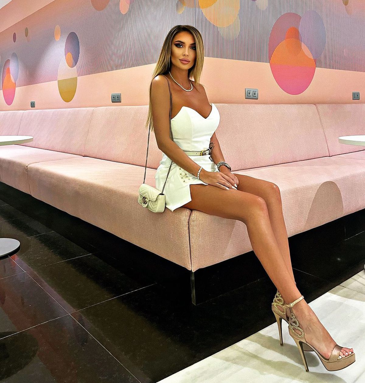 Moment fabulos la TV! Ce a răspuns candidatul Călin Popescu Tăriceanu când a fost întrebat cât costă un bilet de autobuz: „Sigur că știu”