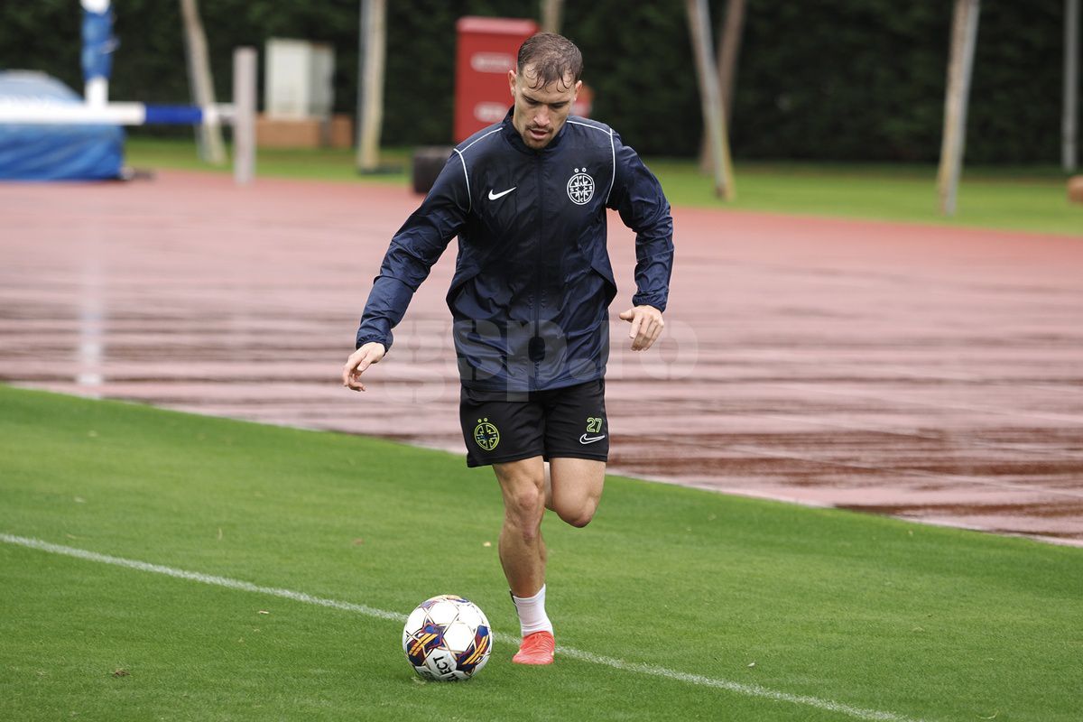 „Ce faci, mă, i-ai dat-o lui Yuri?” » Antrenament pe două anotimpuri: FCSB a ieșit „la joacă” în Antalya. Noua achiziție a captat toate privirile