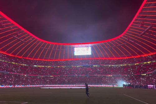 Allianz Arena se va lumina în memoria lui Franz Beckenbauer Foto: Imago