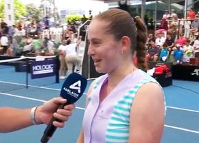 „Aroganța” lui Ostapenko, după ce tocmai a eliminat-o pe Sorana Cîrstea în turul 1: „Am dormit, că îi luam și primul set”