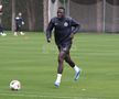 „Ce faci, mă, i-ai dat-o lui Yuri?” » Antrenament pe două anotimpuri: FCSB a ieșit „la joacă” în Antalya. Noua achiziție a captat toate privirile