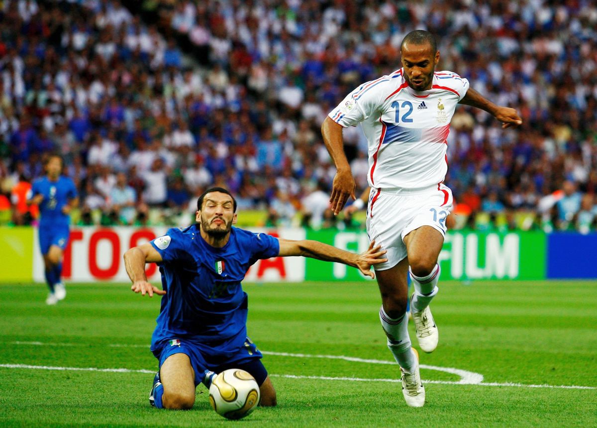 „Lumea nu era pregătită pentru ce aveam de spus” » Thierry Henry, despre depresie, obsesia de a fi apreciat și trauma din copilărie care i-a marcat viața