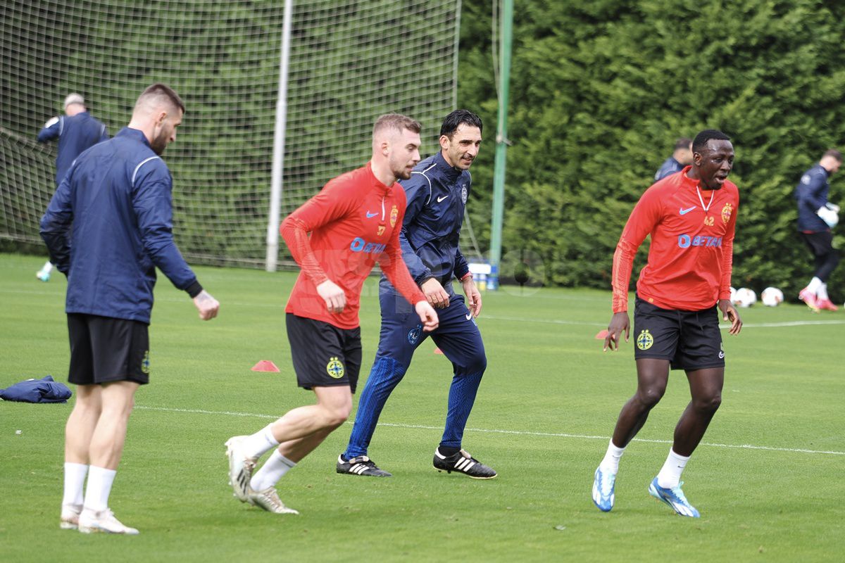 „Ce faci, mă, i-ai dat-o lui Yuri?” » Antrenament pe două anotimpuri: FCSB a ieșit „la joacă” în Antalya. Noua achiziție a captat toate privirile