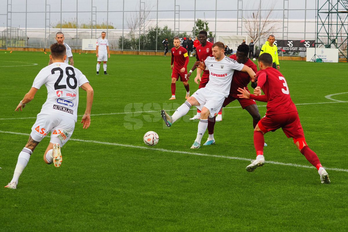 U Cluj - FK Partizani, amical în cantonamentul din Antalya