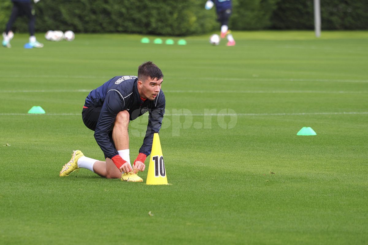 „Ce faci, mă, i-ai dat-o lui Yuri?” » Antrenament pe două anotimpuri: FCSB a ieșit „la joacă” în Antalya. Noua achiziție a captat toate privirile