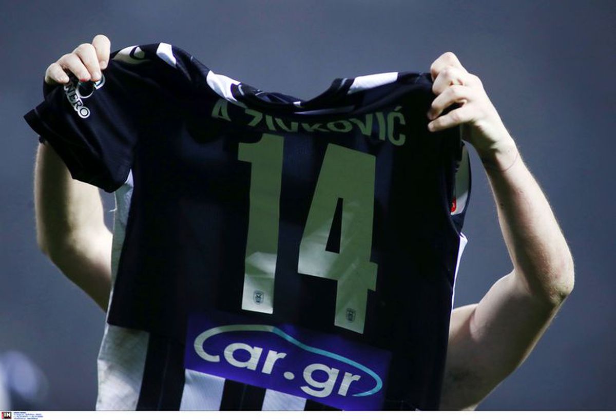 Măștile cu Răzvan Lucescu și steagurile „tricolore” n-au ajutat-o pe PAOK » Eliminare dramatică din Cupa Greciei: gol decisiv în minutul 107